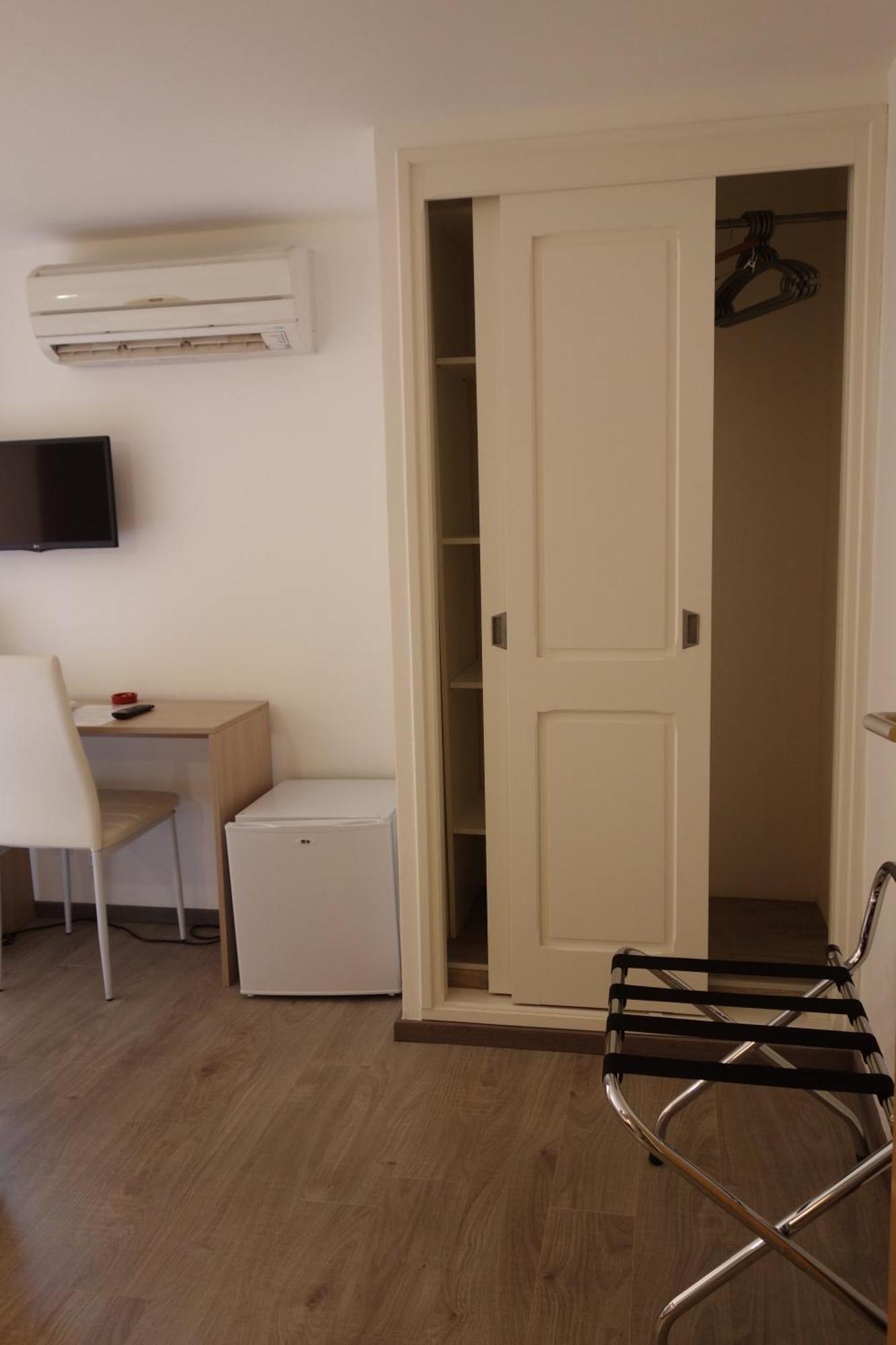 Hotel Le Prejoly Saint-Vallier-de-Thiey ห้อง รูปภาพ
