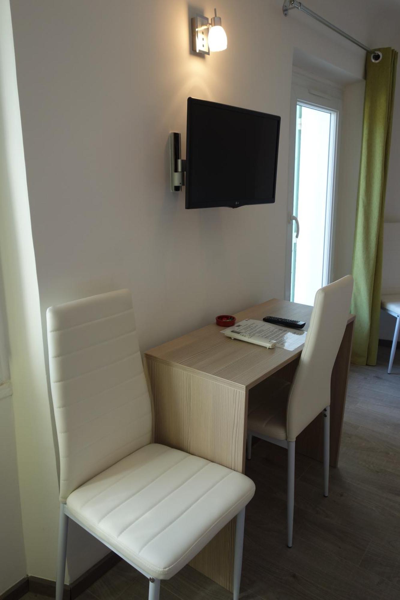 Hotel Le Prejoly Saint-Vallier-de-Thiey ห้อง รูปภาพ