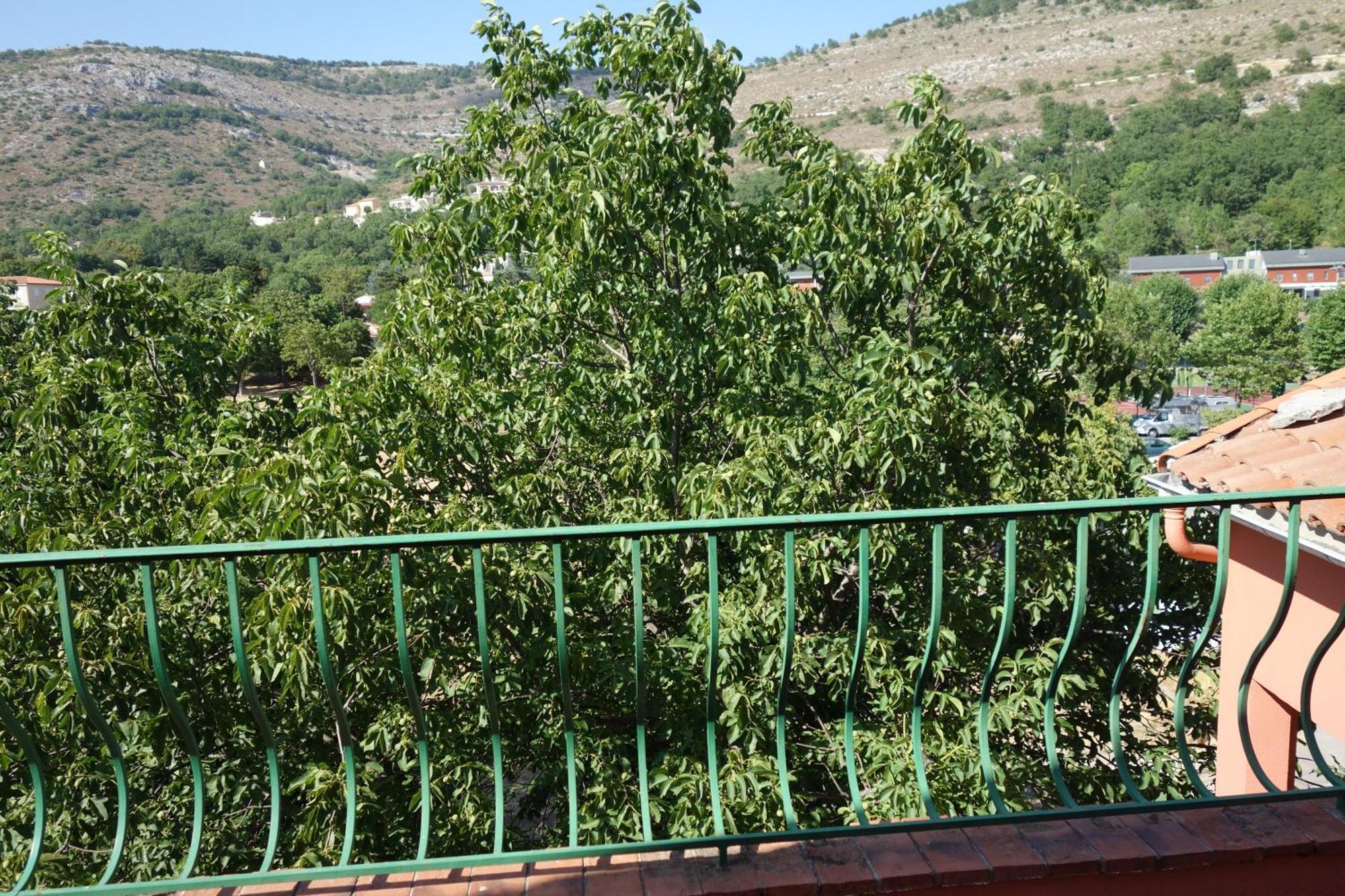 Hotel Le Prejoly Saint-Vallier-de-Thiey ห้อง รูปภาพ