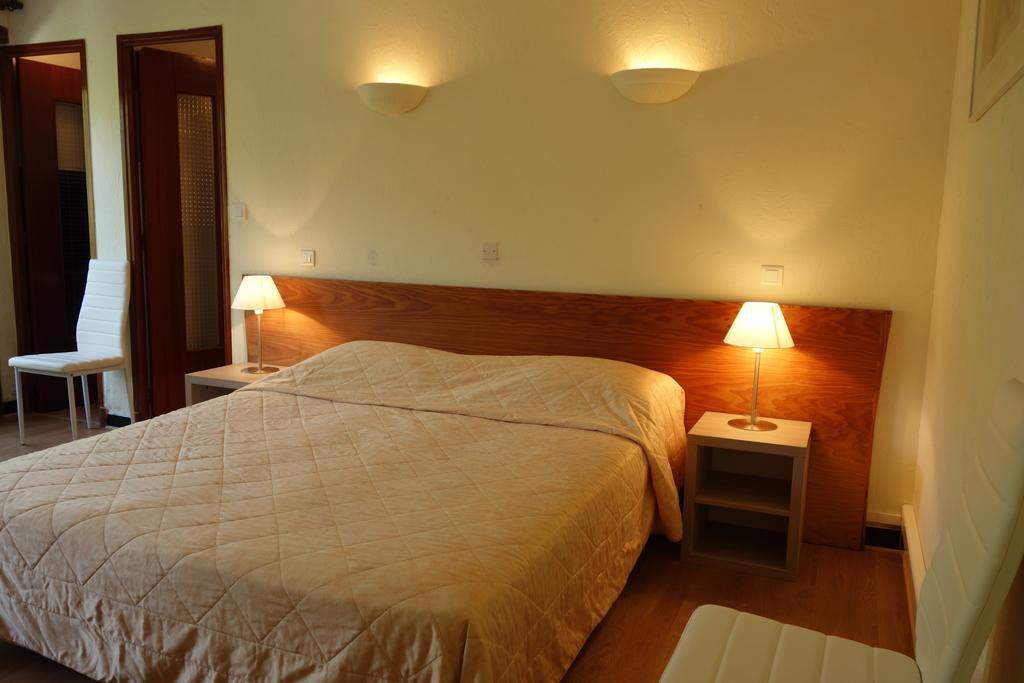 Hotel Le Prejoly Saint-Vallier-de-Thiey ห้อง รูปภาพ