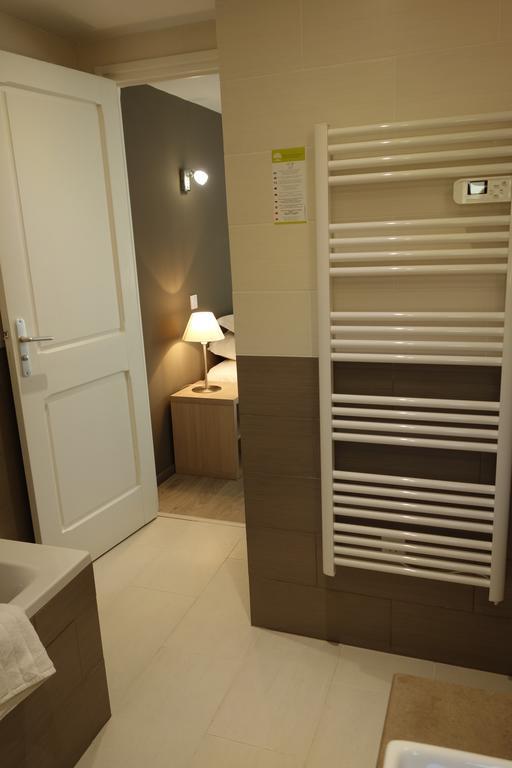Hotel Le Prejoly Saint-Vallier-de-Thiey ภายนอก รูปภาพ